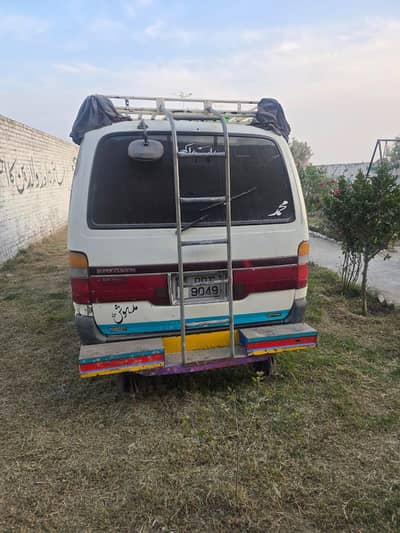 Toyota Hiace 1989