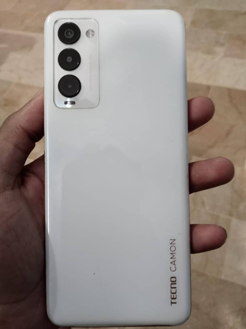 Tecno CAMON 18T 1