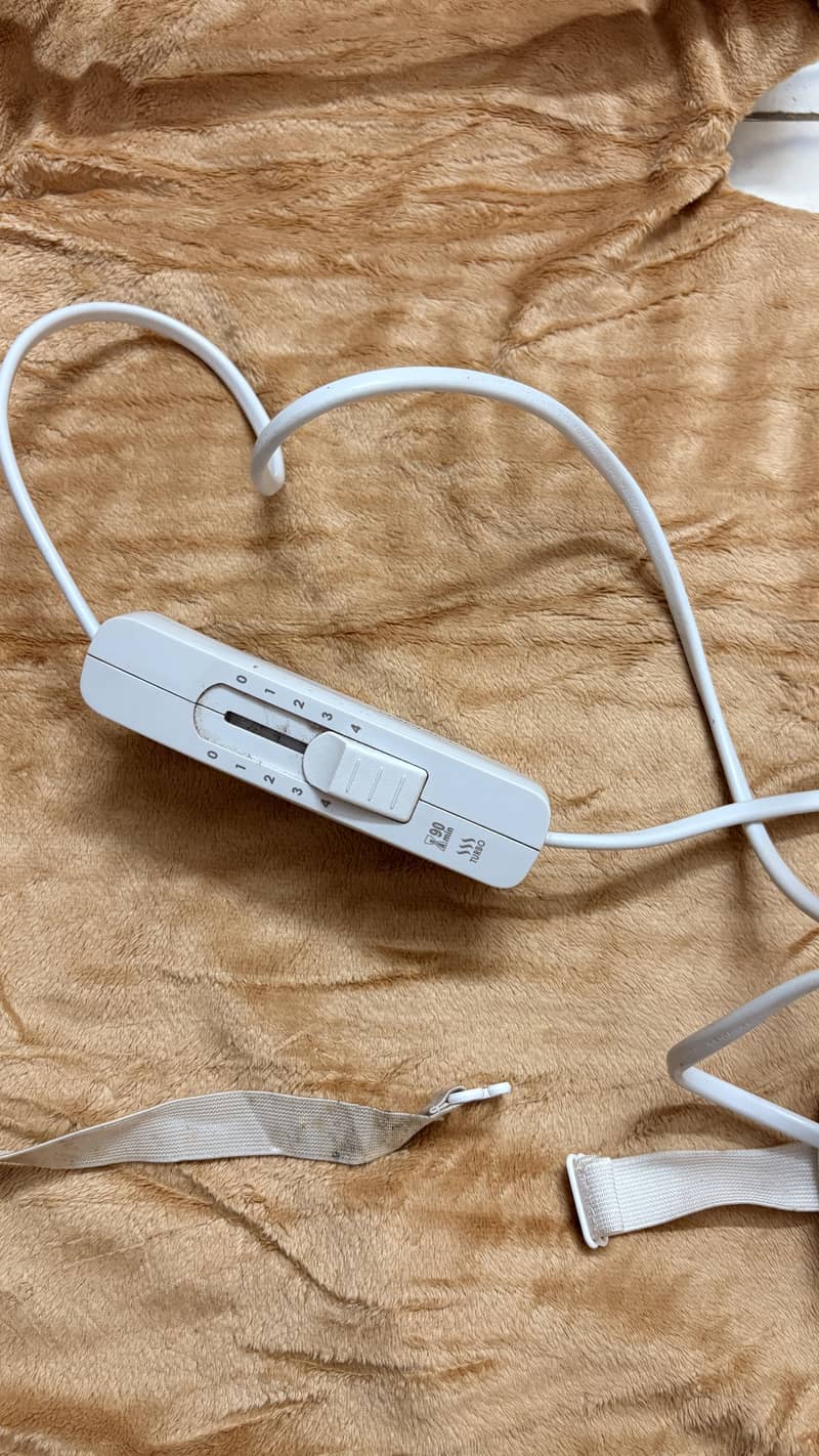 Electric Heating Pad 3