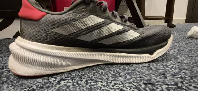Supernova Stride UK 8, Grey Scarlet Colourway, Used, Good Condition