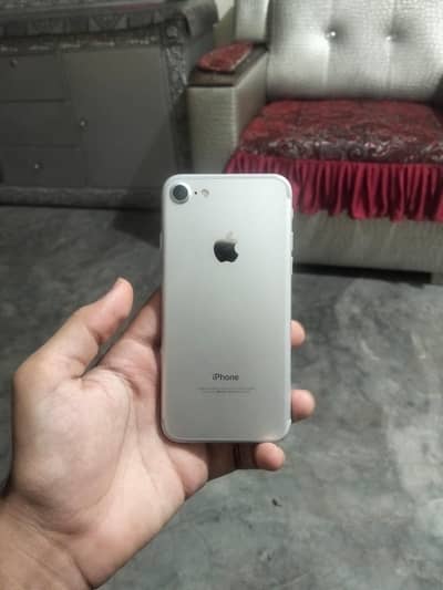 iPhone 7