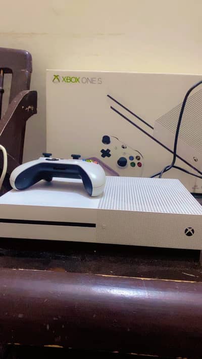 XBox One s (1Tb) loaded with games