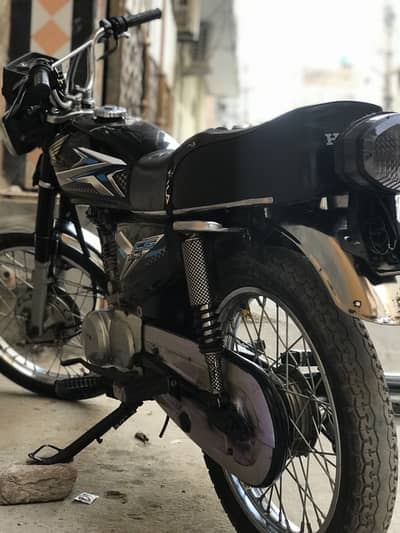 Honda 125 18 modal original tenkey tapy sath mily gy