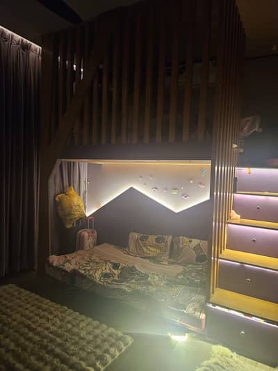 Kids bed