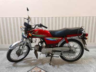 Honda CD 70 2016 Model | Red Color | Excellent Condition