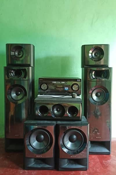 looking for new shelter amplifier kafi time se band hai chalta huwa ch