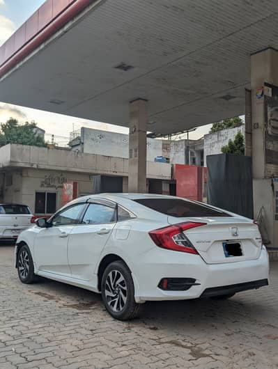 Honda Civic Oriel 2018