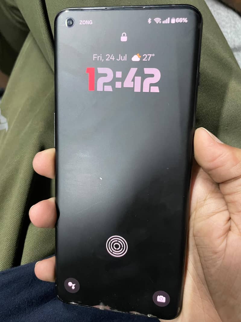One Plus 10 Pro 1
