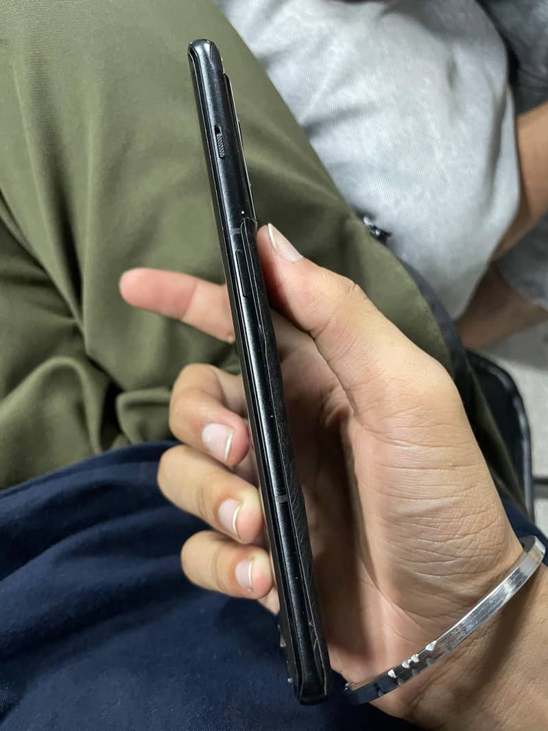 One Plus 10 Pro 7