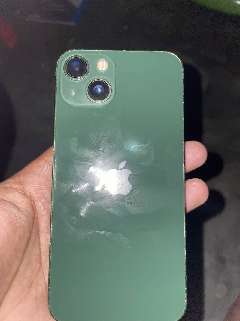 Apple iPhone 13 0