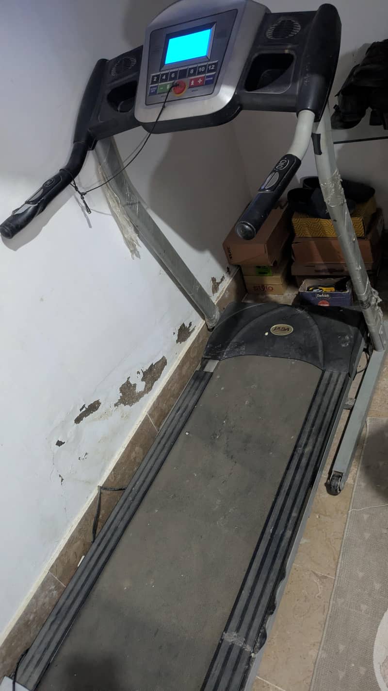 automatic treadmill/ running machine 3
