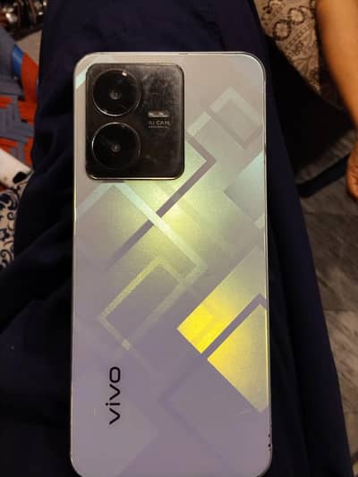 Vivo Y22
