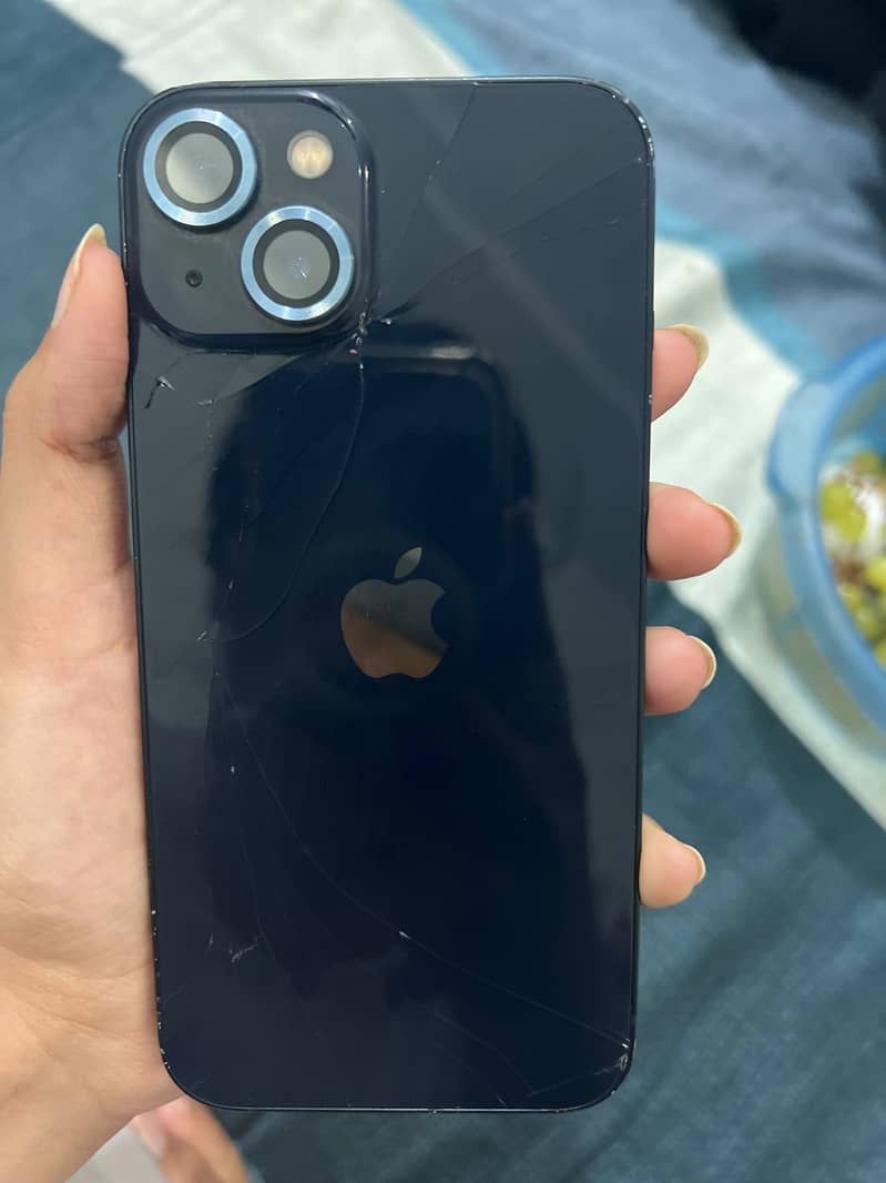 Iphone 13 4