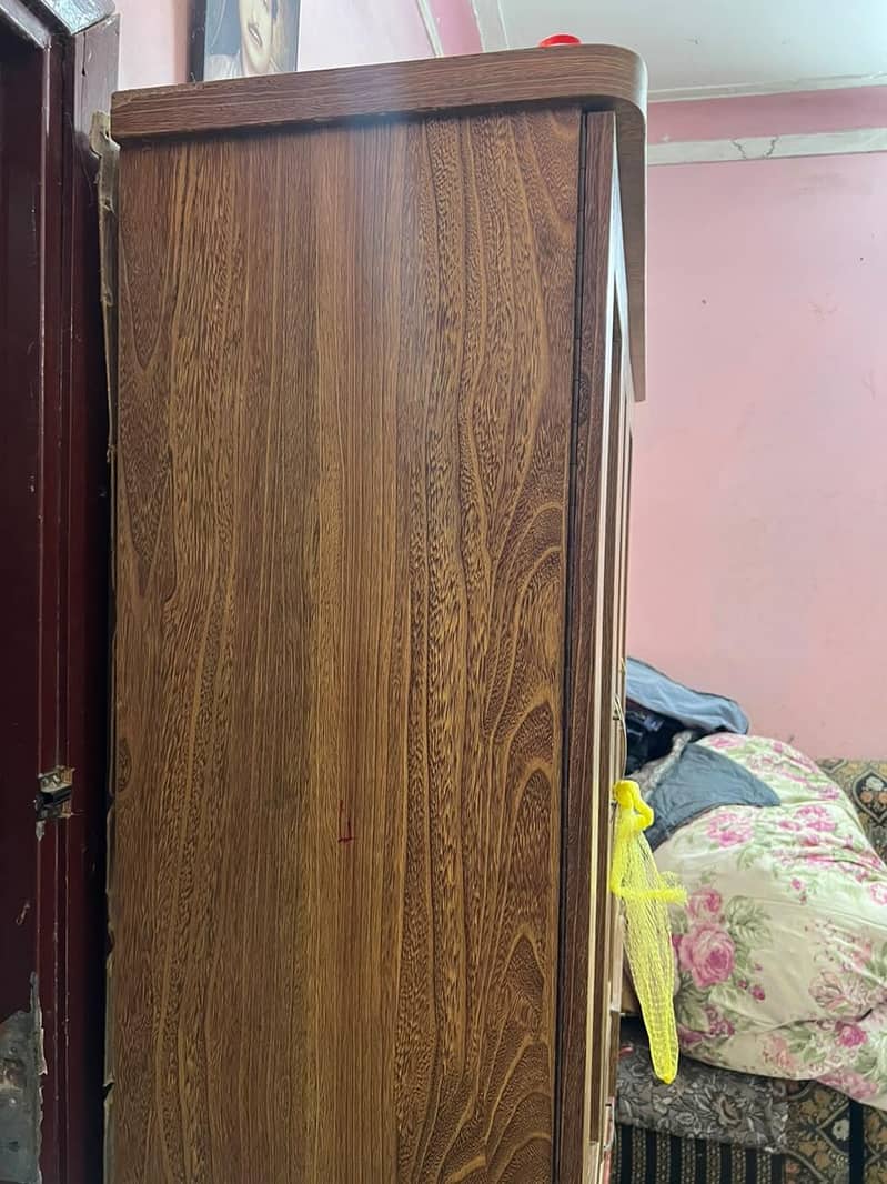 Divider 7
