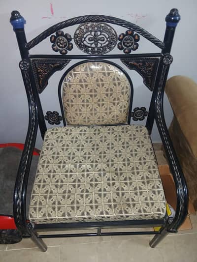 Used Iron sofas 5 seater