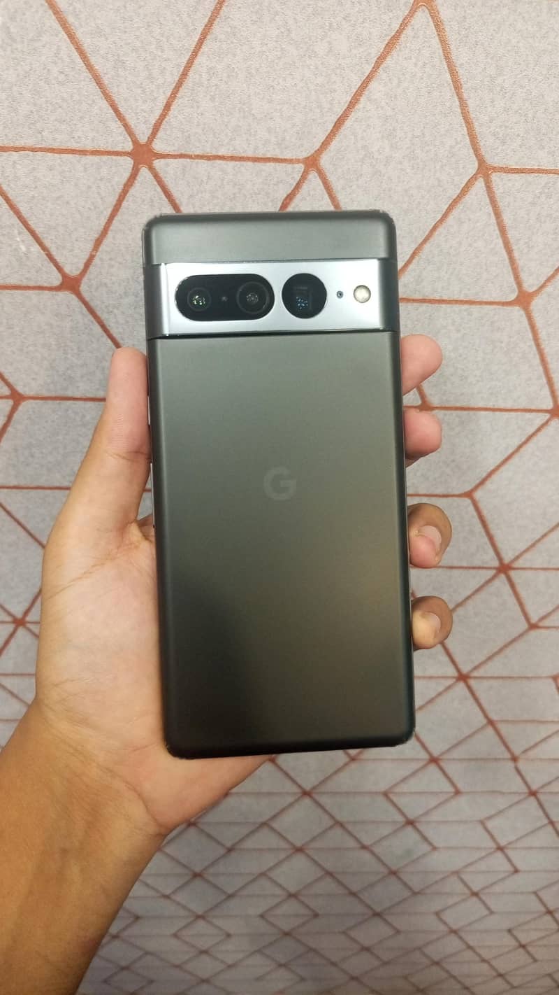 Google Pixel 7 Pro 0