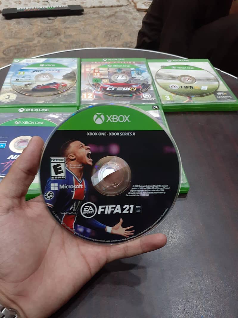 Xbox One CDs 4