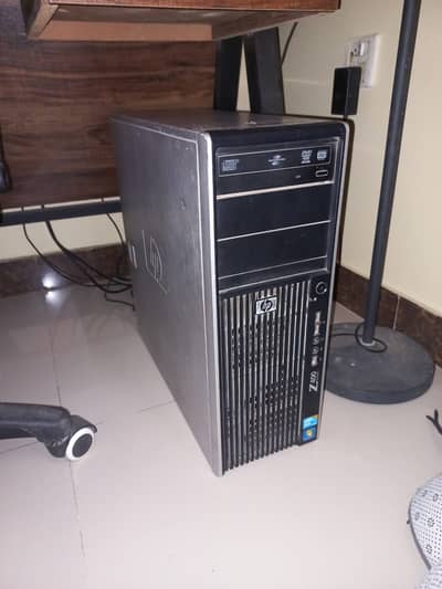 HP Z400 Workstation for light gaming & Editing