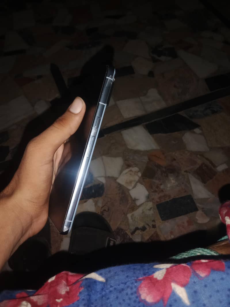 Google Pixel 8 Pro 5