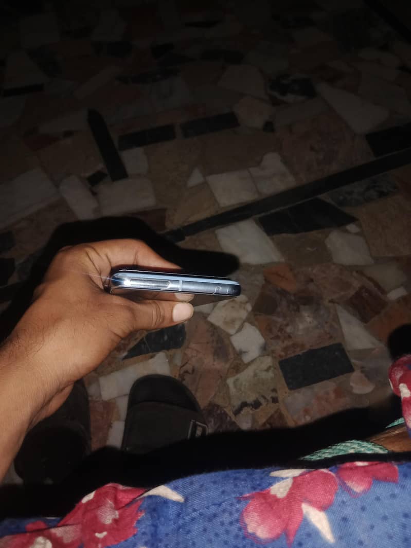 Google Pixel 8 Pro 6