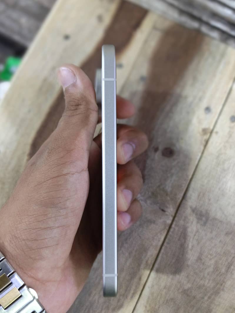 Google Pixel 9 2