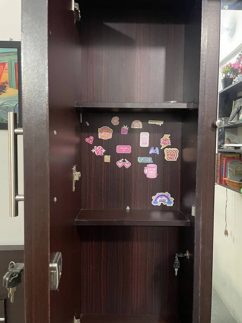 Sliding door Dressing table 3