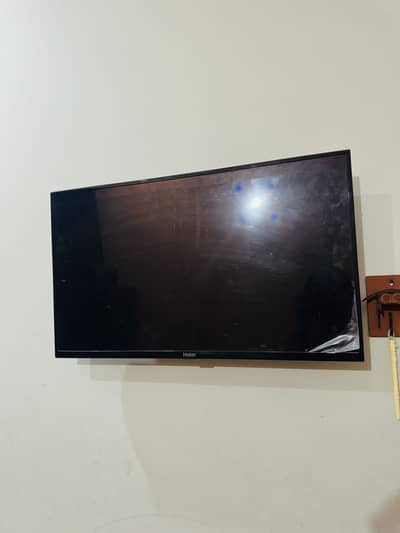 Haier H-Cast LED TV for Sale Excellent Condition