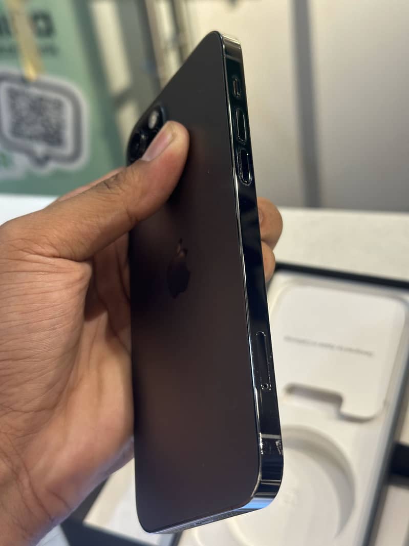 iphone 12 pro 1