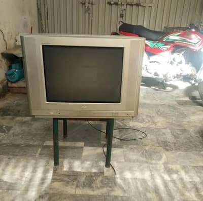 LG tv for sale