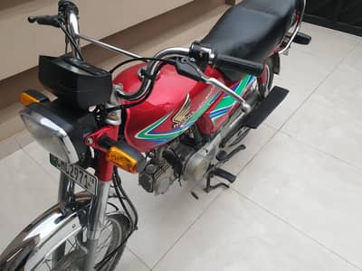 honda cd70 for sale at low price