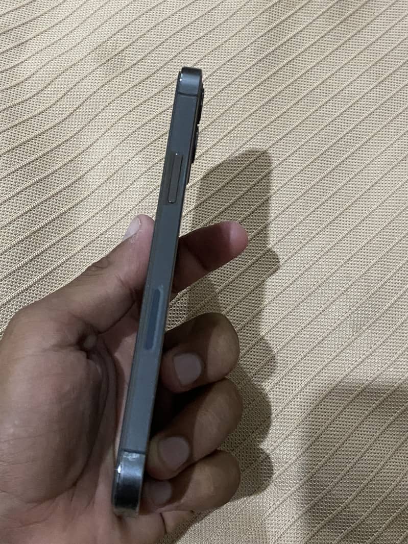 iPhone 12pro 1