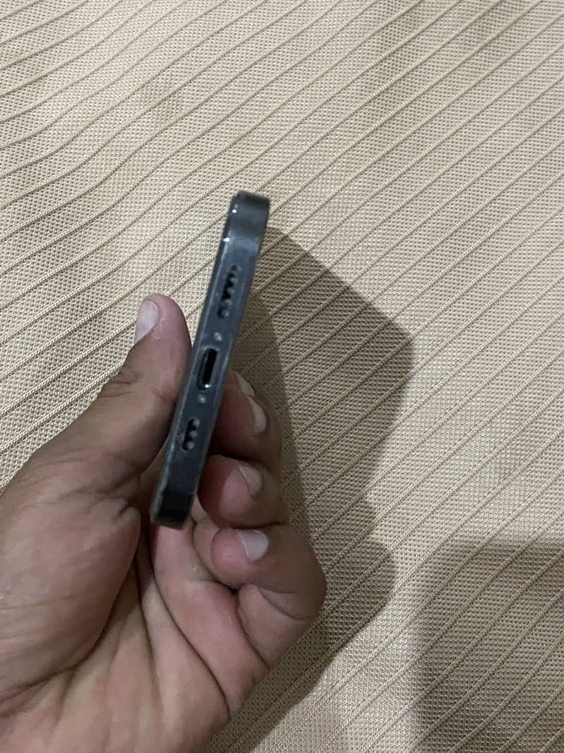 iPhone 12pro 2