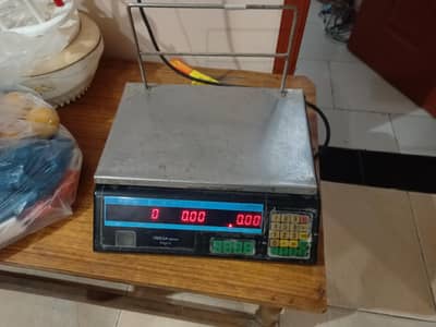 weighing scale portable 30 kg used