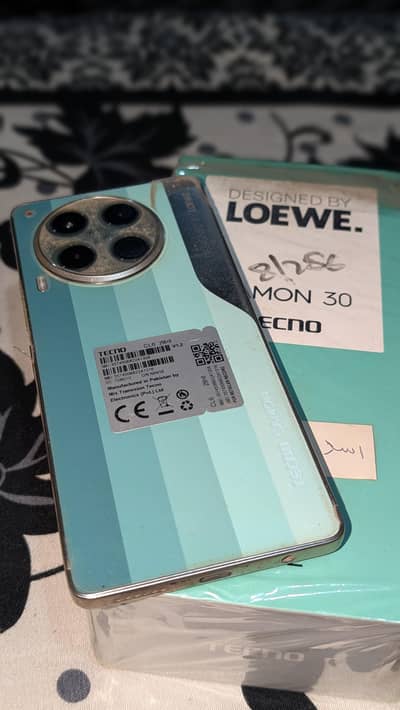 Tecno CAMON 30