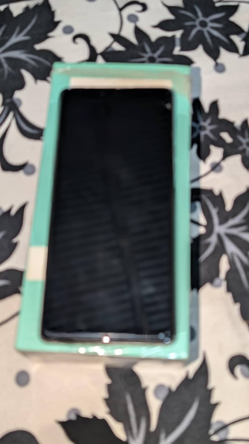 Tecno CAMON 30 7