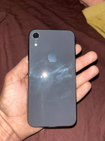 Apple iPhone XR
