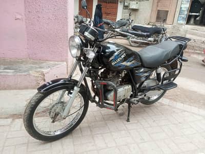 Suzuki GS 150 VIP Condition Achi Bike lanay walay Rabta karay