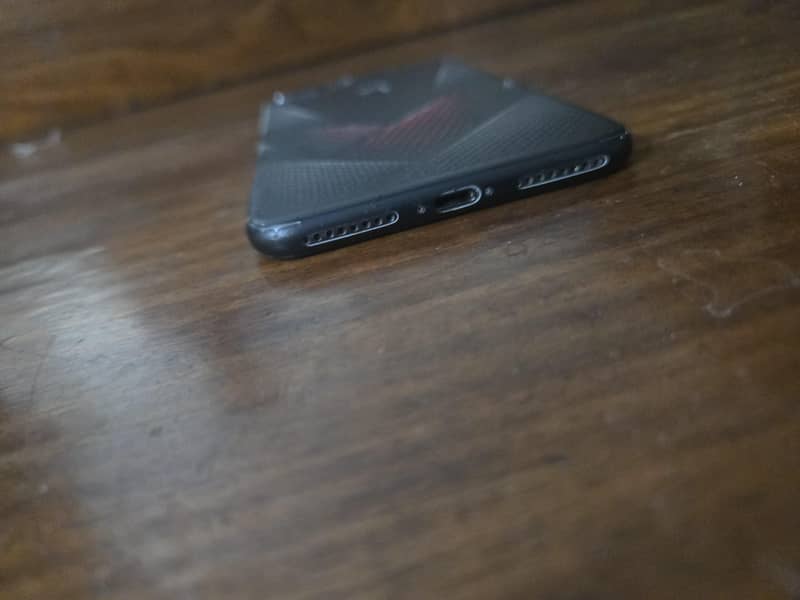 Apple iPhone 8 Plus 2
