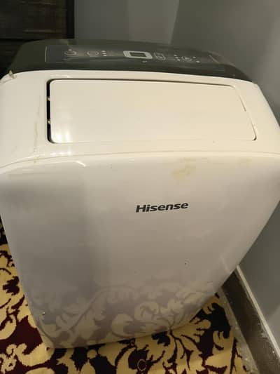 PA12CO Hisense Air Conditioner in mint condition