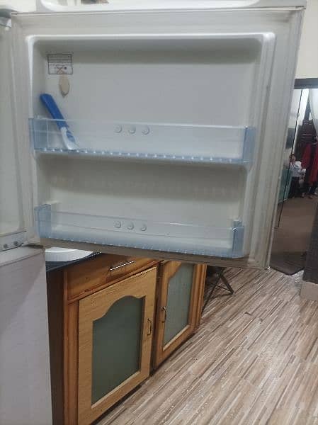 Refrigerator 3