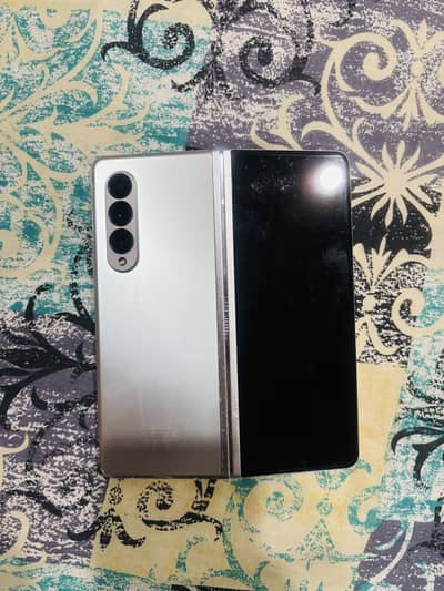 Samsung Z Fold 3