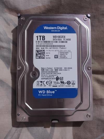 WD 1 TB HARD DRIVE