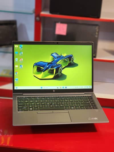 i7 10th Generation Ram8gb SSD 256gb Hp zbook firefly 14 G7