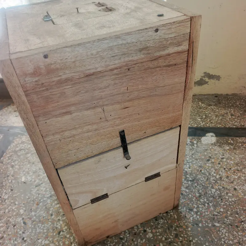 Raw  Breeding box — photo 3