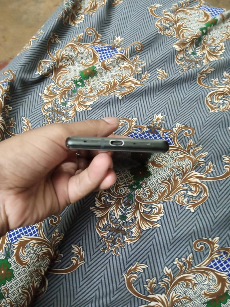 Google pixel 6 4