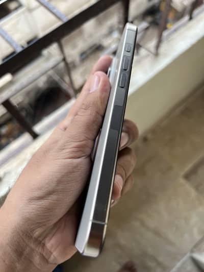Iphone 16Pro Max Jv