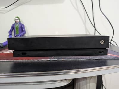 Xbox one x 1tb