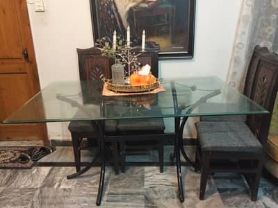 Glass table for dining (WITHOUT chairs)