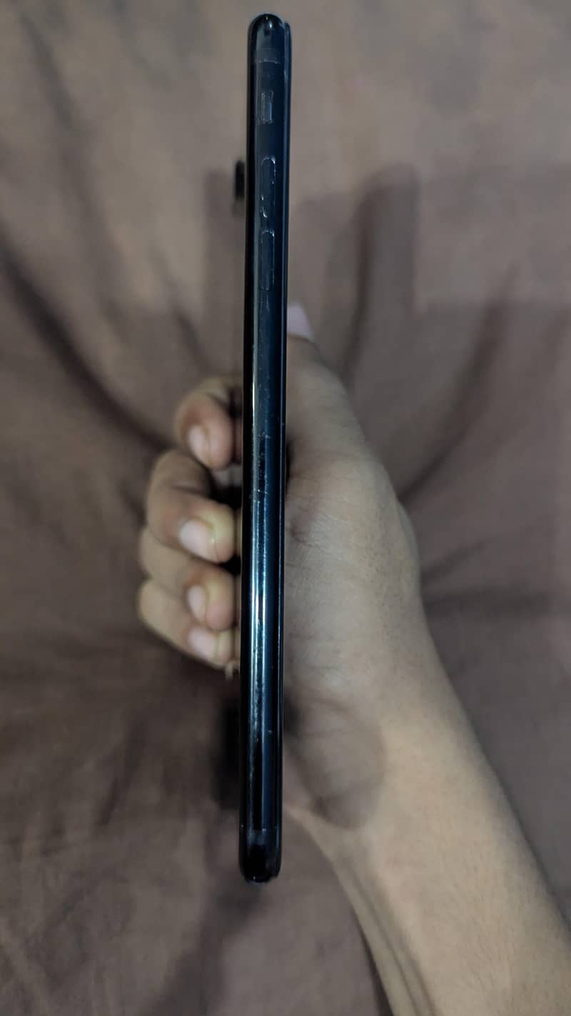 Apple iPhone 7 Plus 4