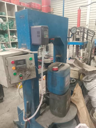hydrolic molding machine complete setup for sale